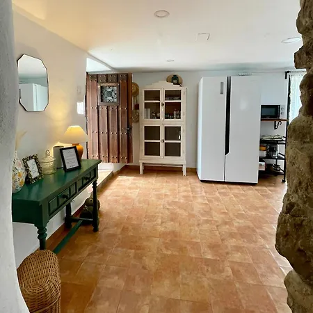 Cortijo Angosturas * מונטפריו